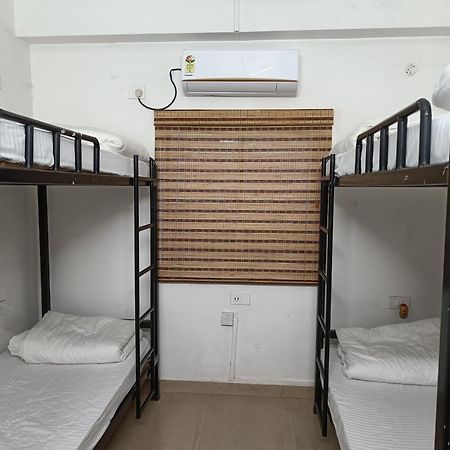Travelers Hostel Guwahati Luaran gambar