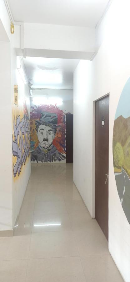 Travelers Hostel Guwahati Luaran gambar