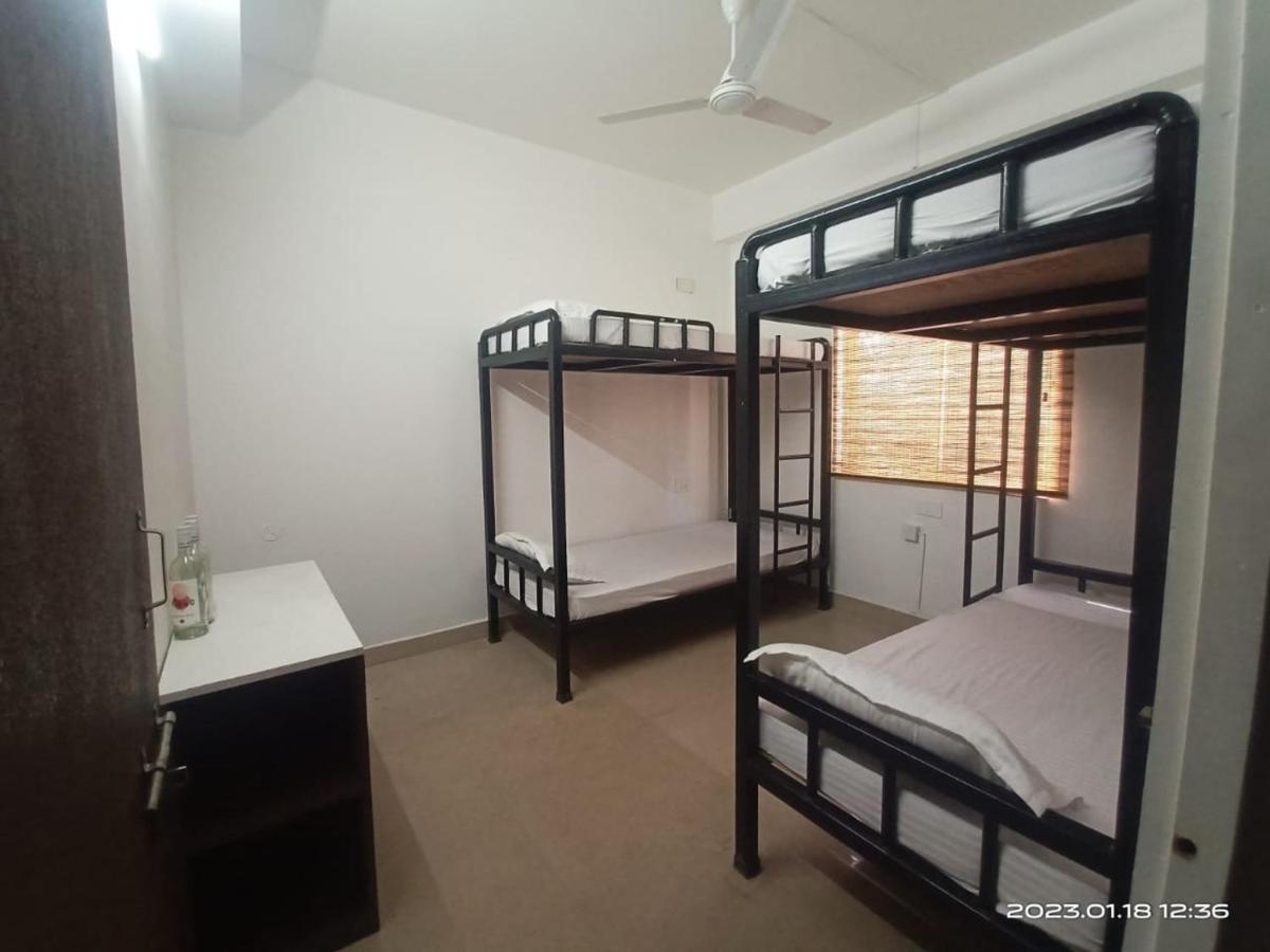 Travelers Hostel Guwahati Luaran gambar
